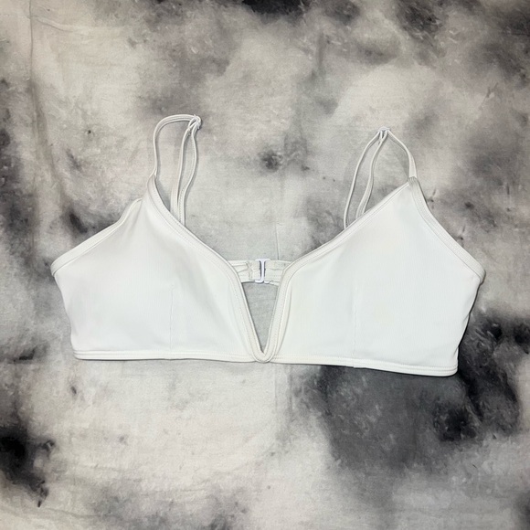 Garage bikini top - Picture 2 of 3